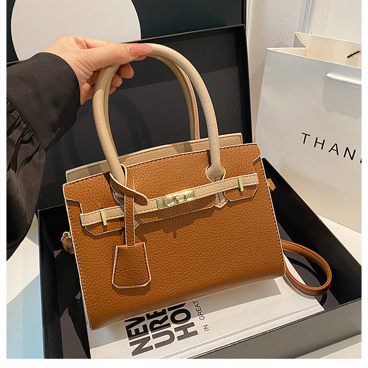 Women's 2024 Autumn/Winter New Trendy European and American Simple Solid Color Shoulder Bag Fashion Style Lychee Pattern Handbag Trendy