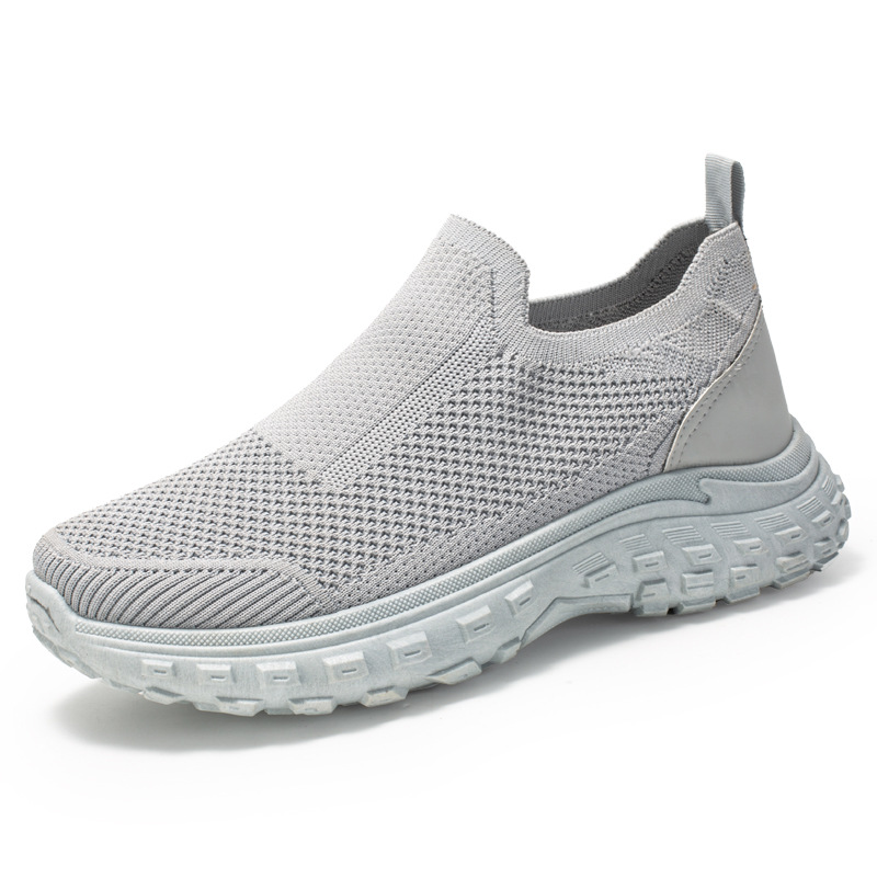 Cross border men's shoes, spring new men's casual shoes, foot on foot covers, thick soles, fly woven breathable sports shoes, men's shoes wholesale