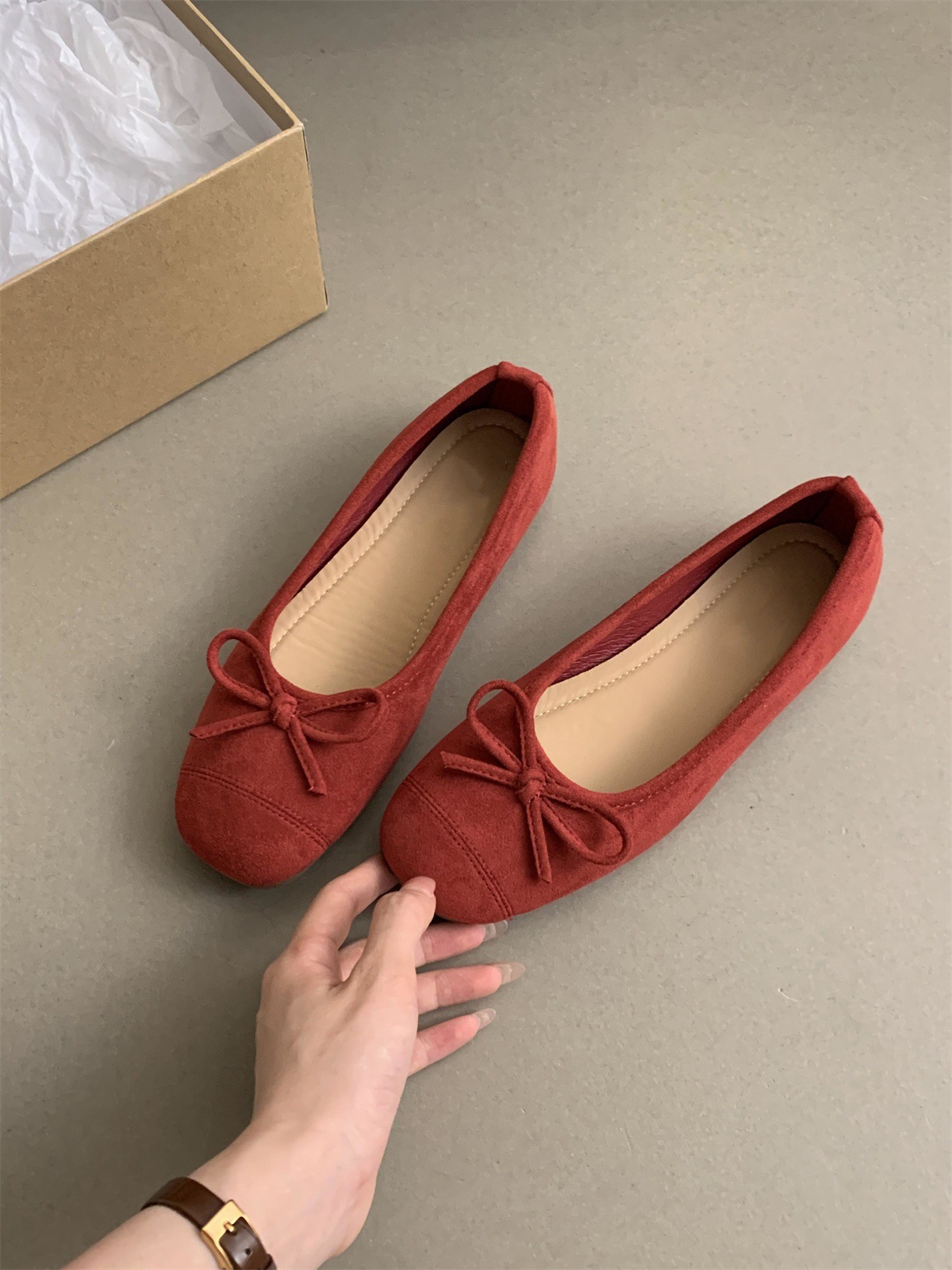 Silver light mouth single shoe women's spring and autumn French retro bean shoes women's flat bottom red grandma shoes gentle fairy ladle shoes