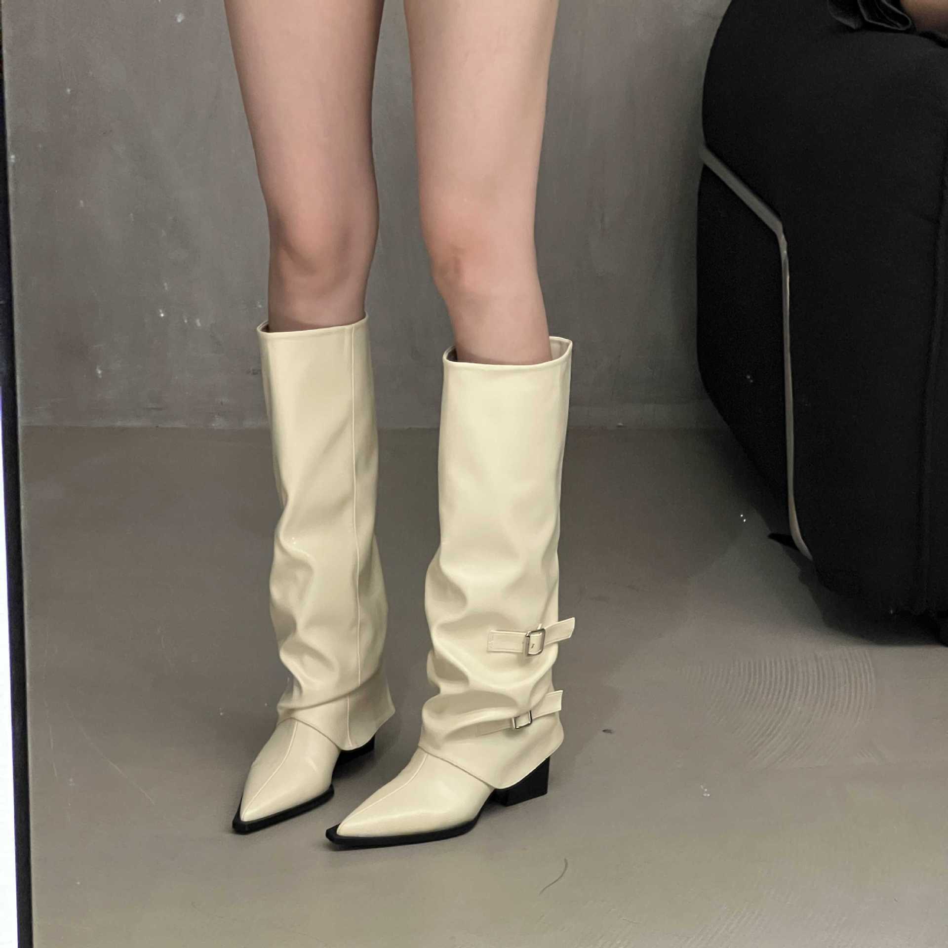 Belt buckle~Thick heeled boots, long boots, women's European and American hot girls, high boots, pointed black pants, boots, explosive street
