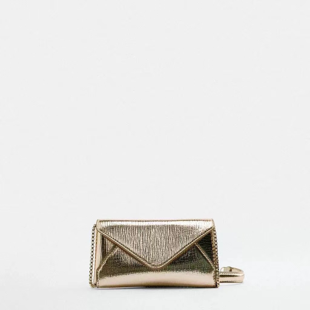Z Home Cross border Envelope Bag Women's 2025 Summer New Product Bright Color Chain Mini Party Shoulder Slant Cross Mobile Bag