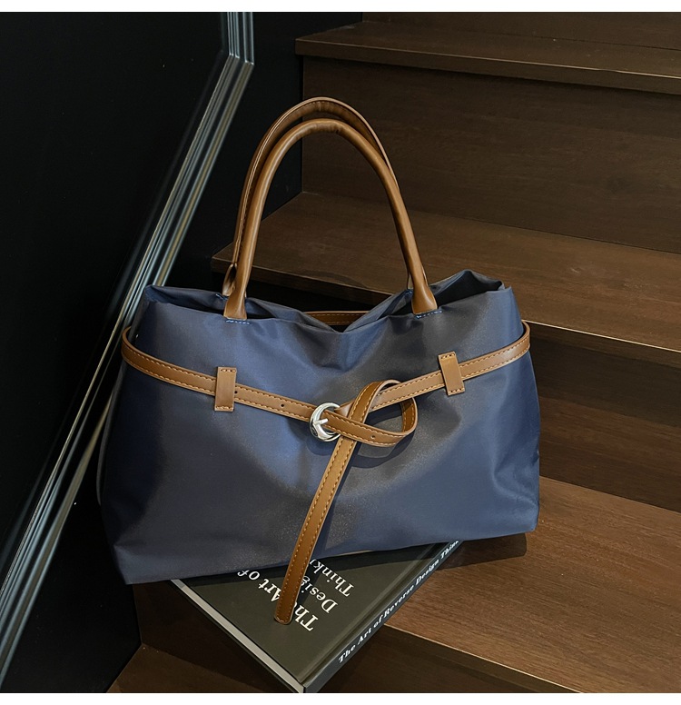 2025 New Handheld Large Capacity Shopping Bag for Outing, High end Women's Bag for Foreign Trade, Strong and Durable Cross border, Trendy and Fashionable
