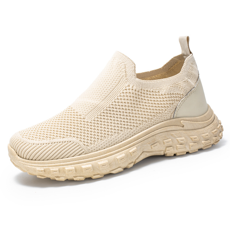 Cross border men's shoes, spring new men's casual shoes, foot on foot covers, thick soles, fly woven breathable sports shoes, men's shoes wholesale