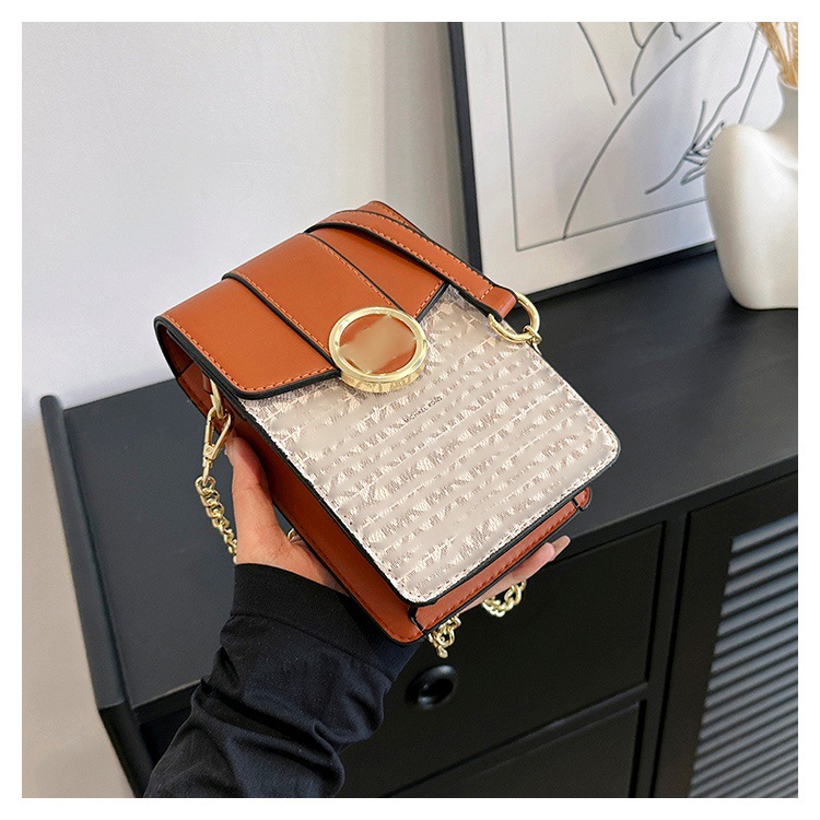 2025 New Bag Women's Single Shoulder Small Square Bag Crossbody Urban Color Contrast Vertical Factory Goods Wholesale Large Capacity Cross border Trendy Pair