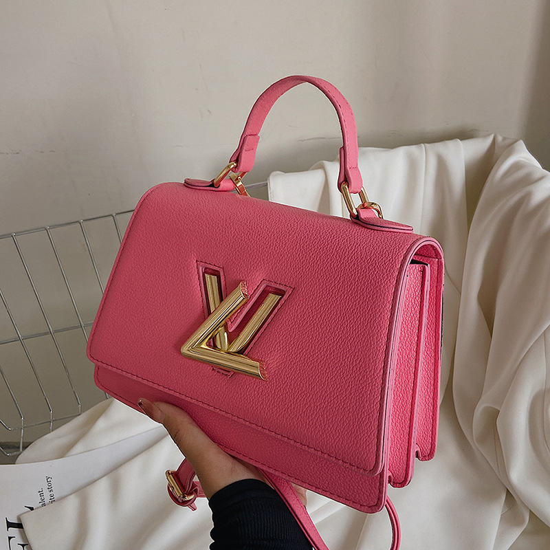 Small square bag large capacity factory goods 2024 new single shoulder crossbody handbag wholesale cross-border fashionable ladies lychee pattern women's bag