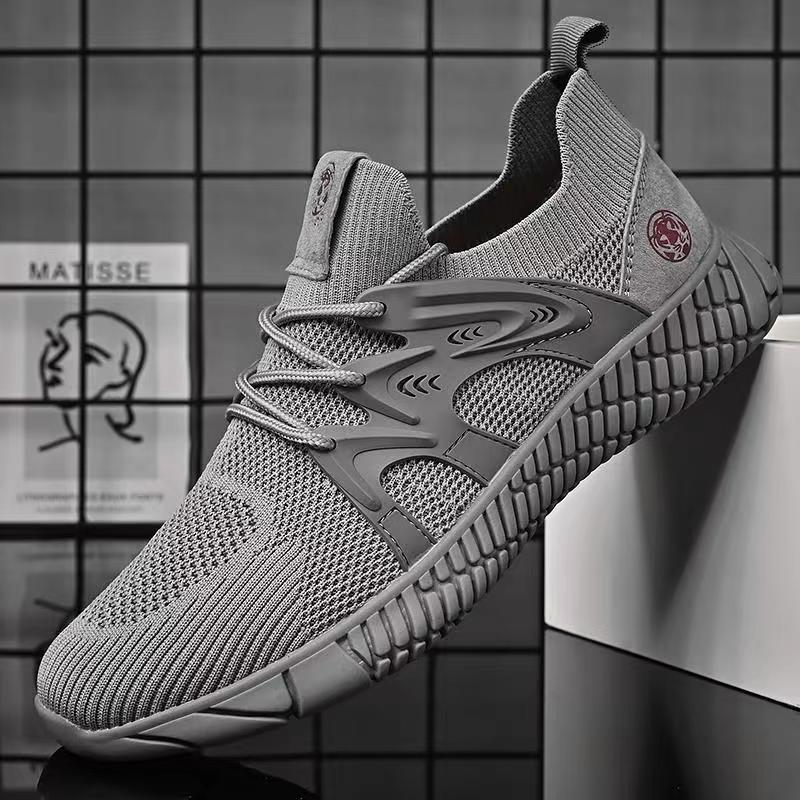 Cross border men's shoes 2024 new spring and summer breathable mesh soft sole casual sports outdoor one foot mesh shoes for men