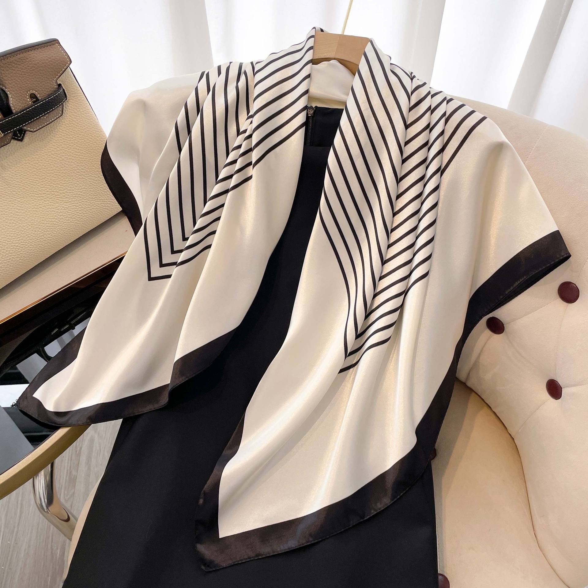 2023 Spring New Korean Edition Silk Scarf, Color Ding Scarf, Headscarf, Women's Printed Fashion Decoration Scarf, 90 Square Scarf Trend