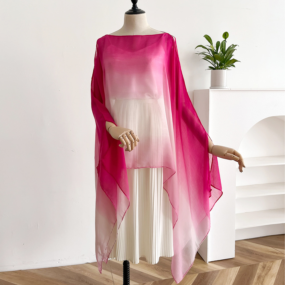 Tourist vacation photography, summer new Chinese style sunscreen shawl, women's thin style temperament cloak, fashionable gradient women's cape
