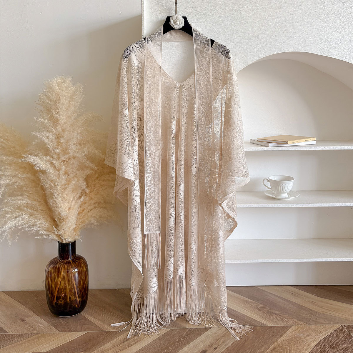 Chinese cheongsam shawl women's new style exterior cardigan spring and summer thin style temperament lace hollow tassel ancient style shawl