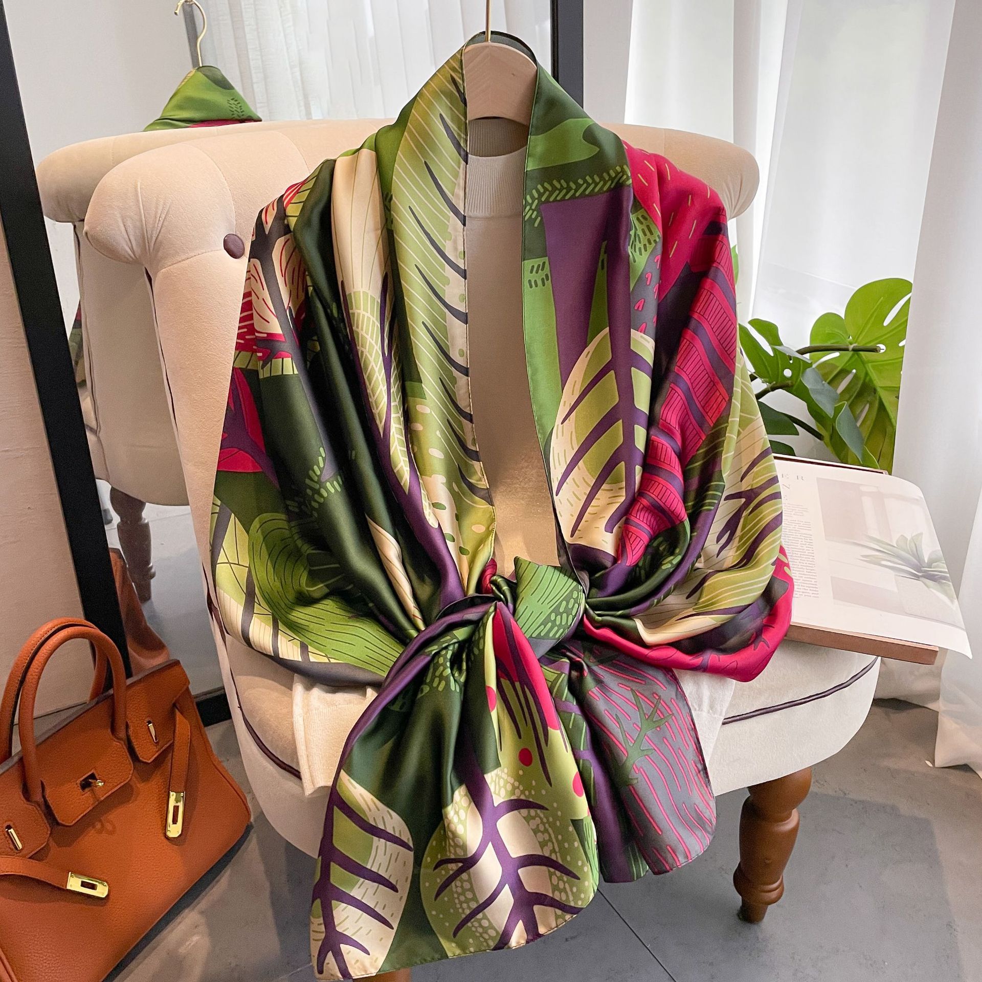 2023 Spring/Summer New Silk Scarf Women's Beach Sunscreen Thin Silk Scarf Style Versatile Shawl Neck Trendy Brand