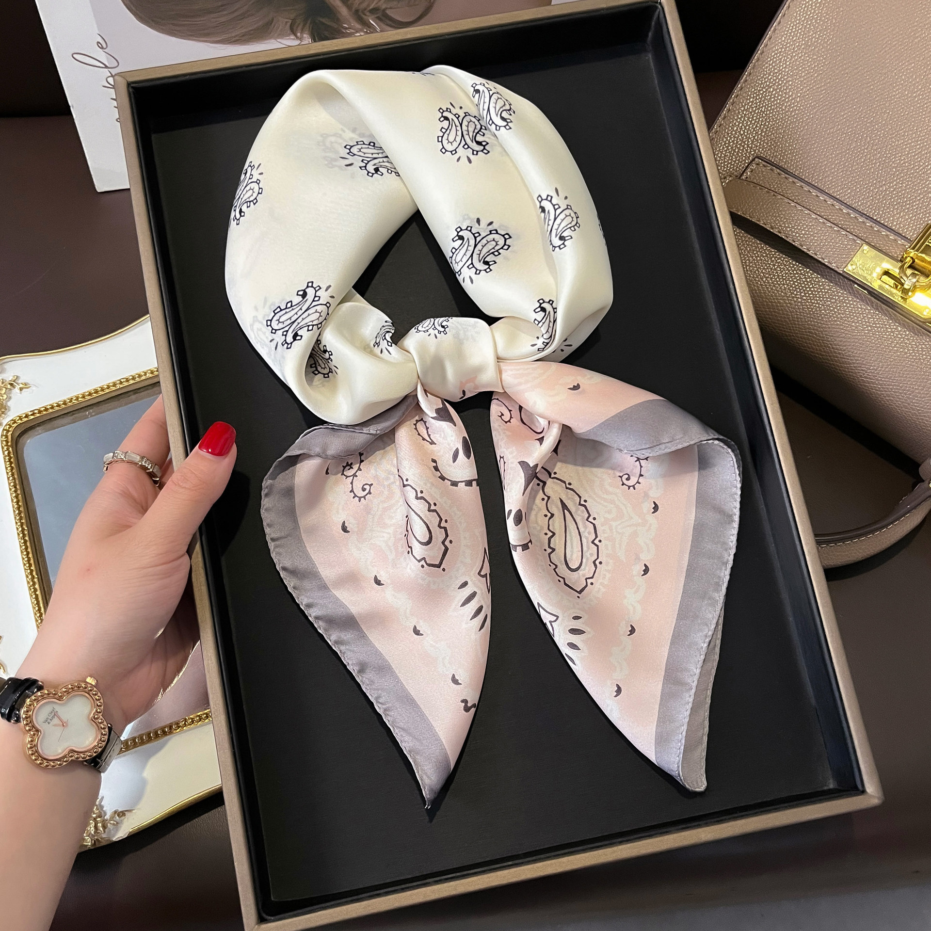 2020 New Simulated Silk 70 Small Square Scarf for Women, Korean Edition Versatile Professional Scarf, Printed Scarf Manufacturer Wholesale