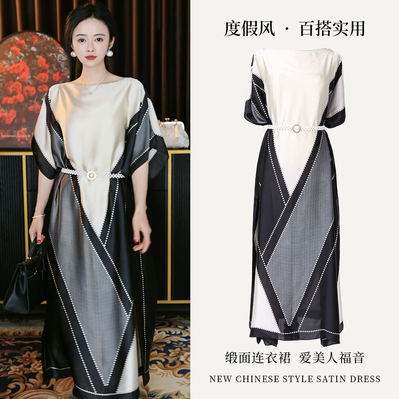 2024 New Cross border Foreign Trade Women's One lined Bat Sleeve Printed Loose Large Size Dress Robe African Ethnicity