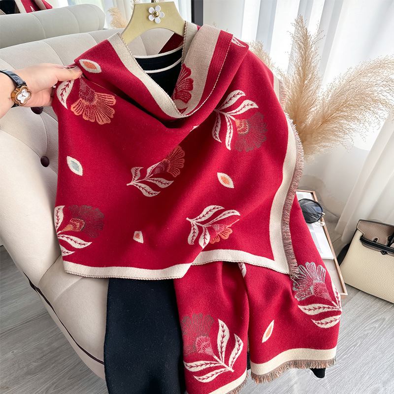 Autumn and winter plant small fresh flower print simple and high-end women's imitation cashmere warm scarf shawl scarf