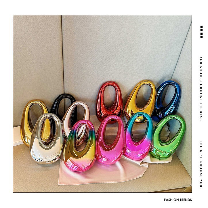 Cross border acrylic bags from Europe and America, oval boxes, shells, wine bottles, baguettes, banquet phone bags, hand-held crossbody bags, small bags