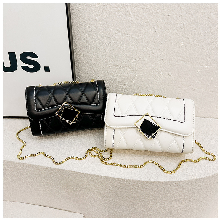 2025 Summer New Embroidery Thread Bag Shoulder Bag Crossbody Bag Women's Bag PU Bag Lingge Bag Xiaoxiangfeng