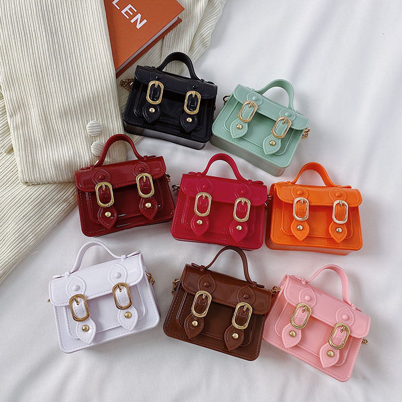 Foreign Trade Wholesale 2025 Spring/Summer New Small Fresh Magnetic Buckle Handheld Cambridge Bag Women's Casual Texture Western Style Crossbody Bag