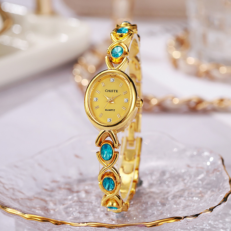 Light luxury cross-border popular women's watch, retro oval shaped women's watch, niche student high-end new bracelet watch