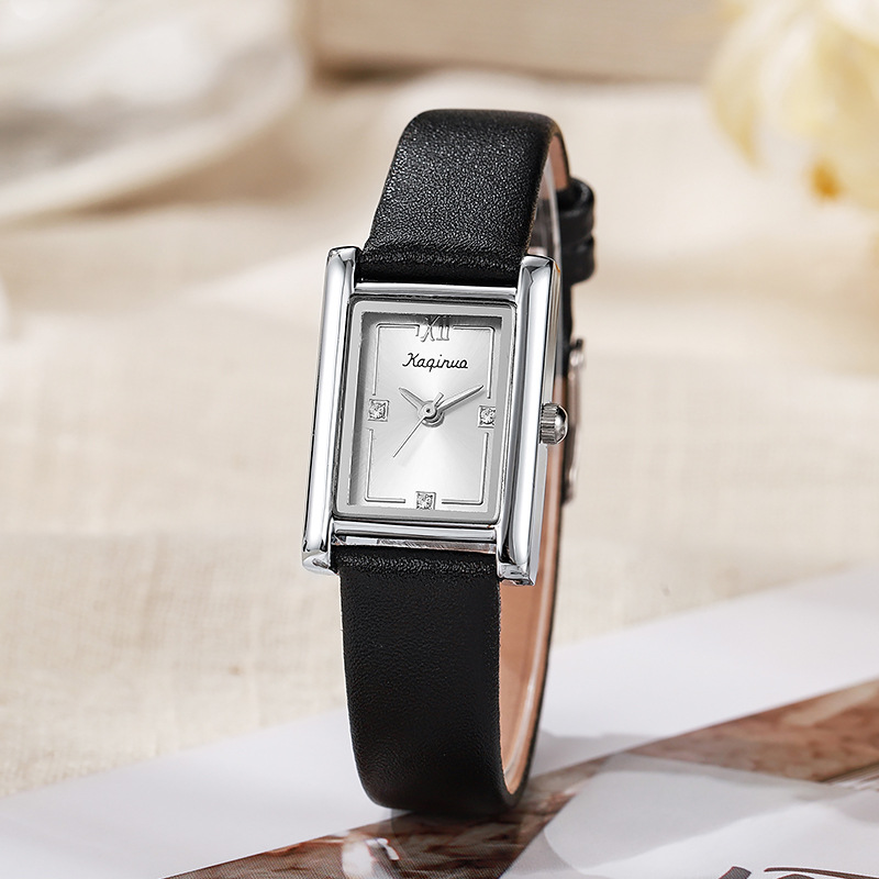 Cross border square women's watch, women's watch, fashion trend, retro belt, gold silver elegant, niche student watch