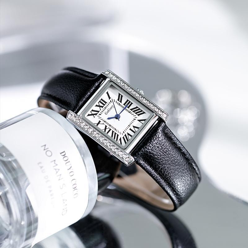 New niche square fashionable women's watch, women's style belt, simple temperament, student party retro Guangzhou watch