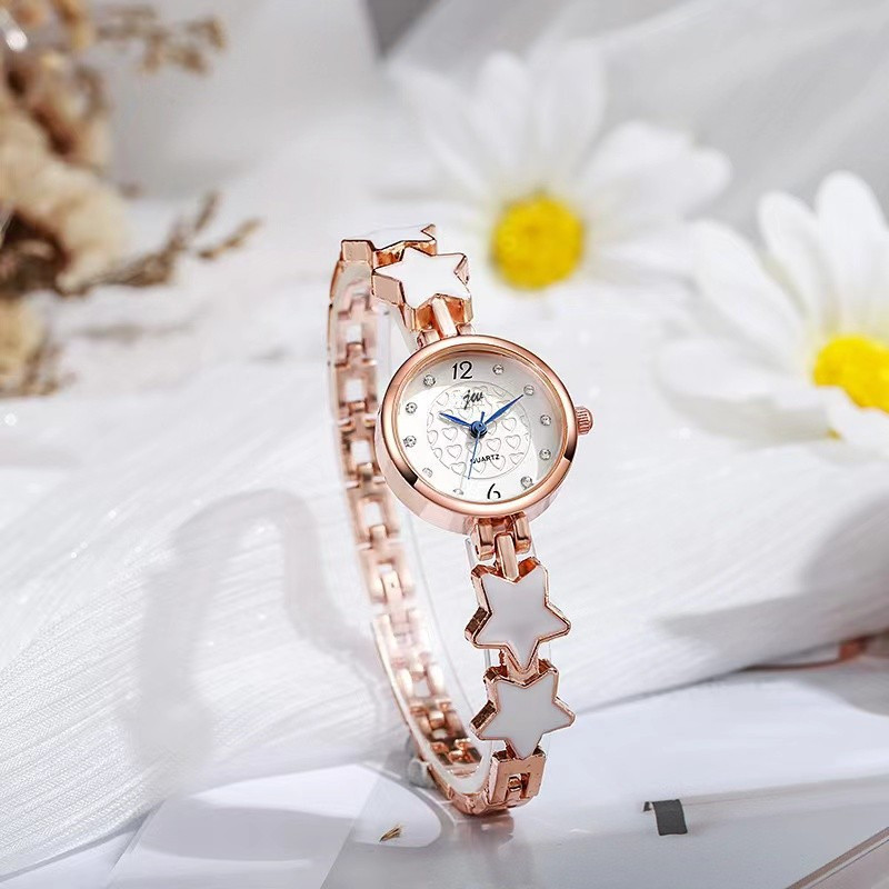 25 new women's watches, women's bracelets, fashionable, niche, high-end, temperament, student Guangzhou watch versatile