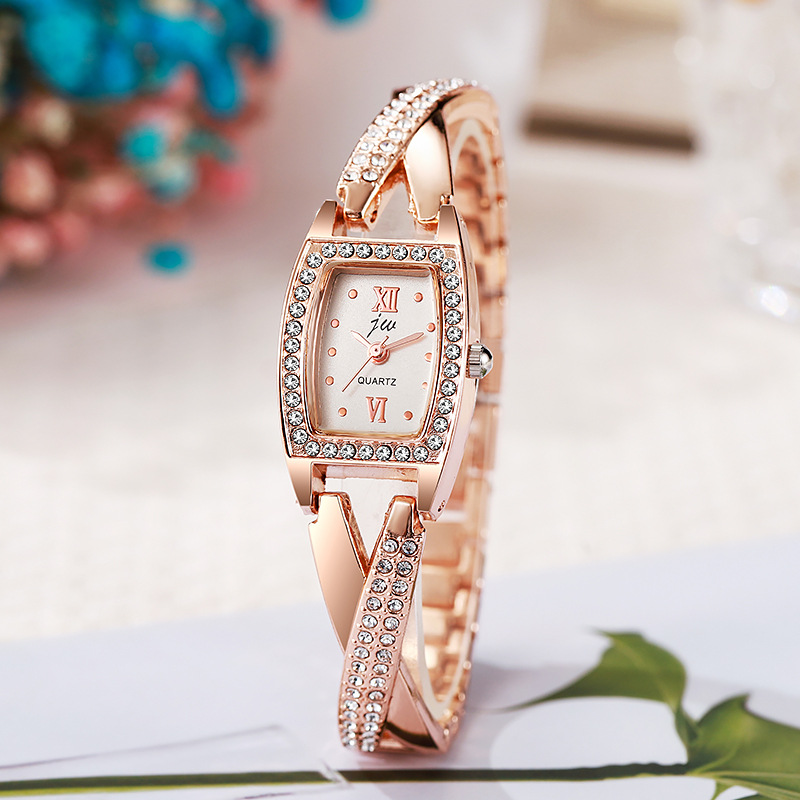 New bracelet watch, cross-border women's watch, women's watch, popular foreign trade item, square niche, light luxury, high-end women's quartz watch