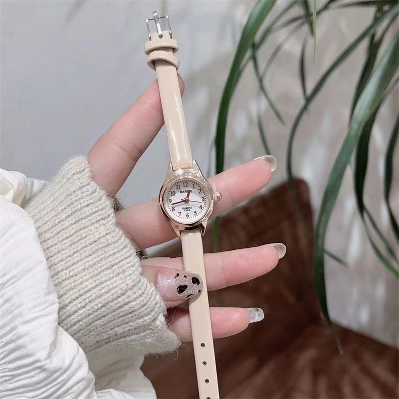 Popular small and delicate watch with a small dial for women, ladies' style, ladies' student party, niche, high beauty Guangzhou watch