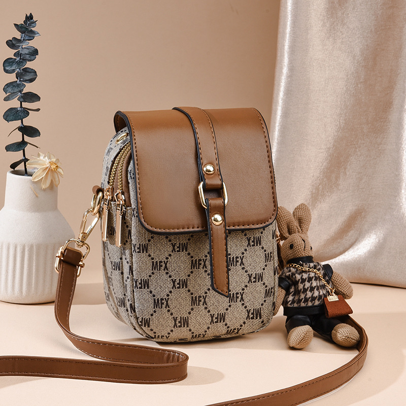 【 Live Streaming Women's Bag 】 Mobile Phone Bag 2025 New Retro Small Bag Korean Version Simple Multi layer Sweet Crossbody Bag Trend
