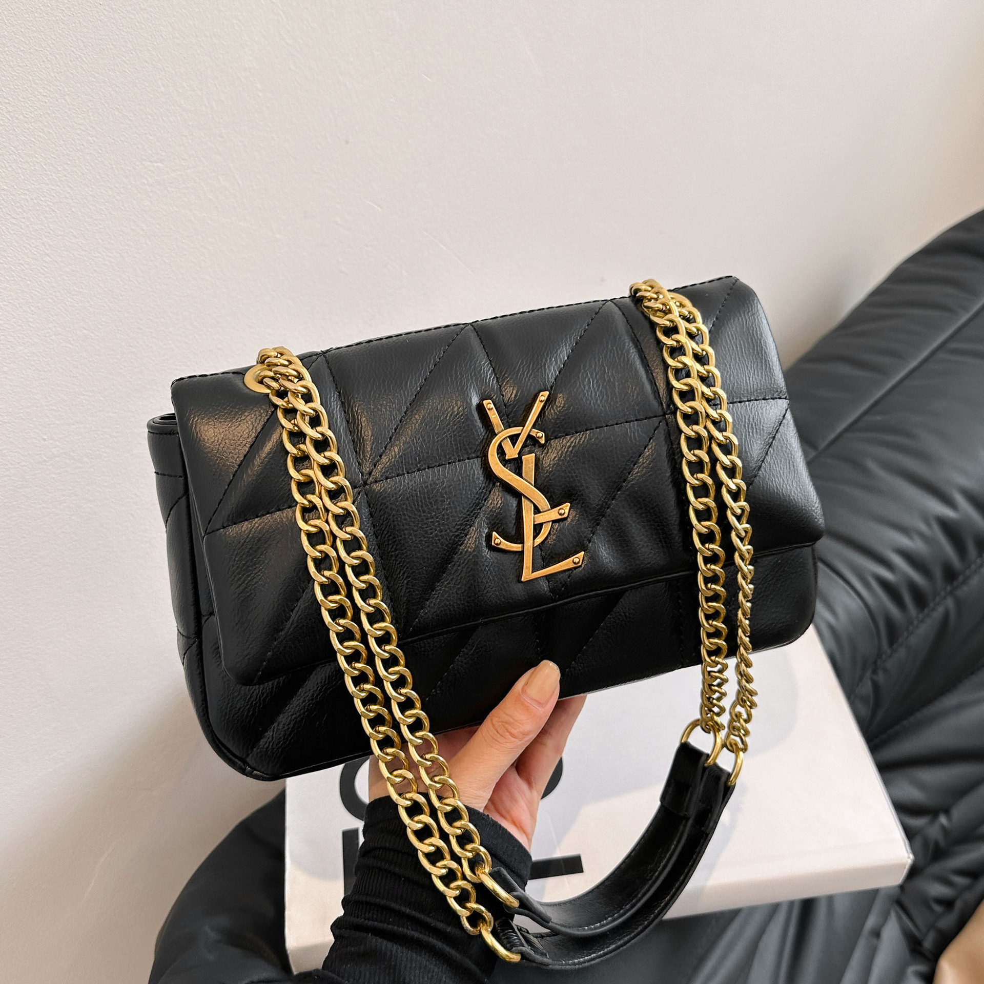 Bag Women's 2025 Spring/Summer New Style High end Ling Ge Bag Small Fragrant Texture Chain Bag Single Shoulder Diagonal Span Bag Trendy