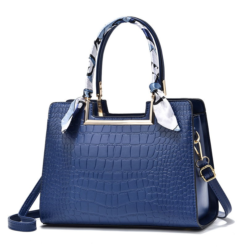 Mom's bag 2025 new style women's atmospheric women's bag fashion handbag middle-aged large capacity single shoulder crossbody bag