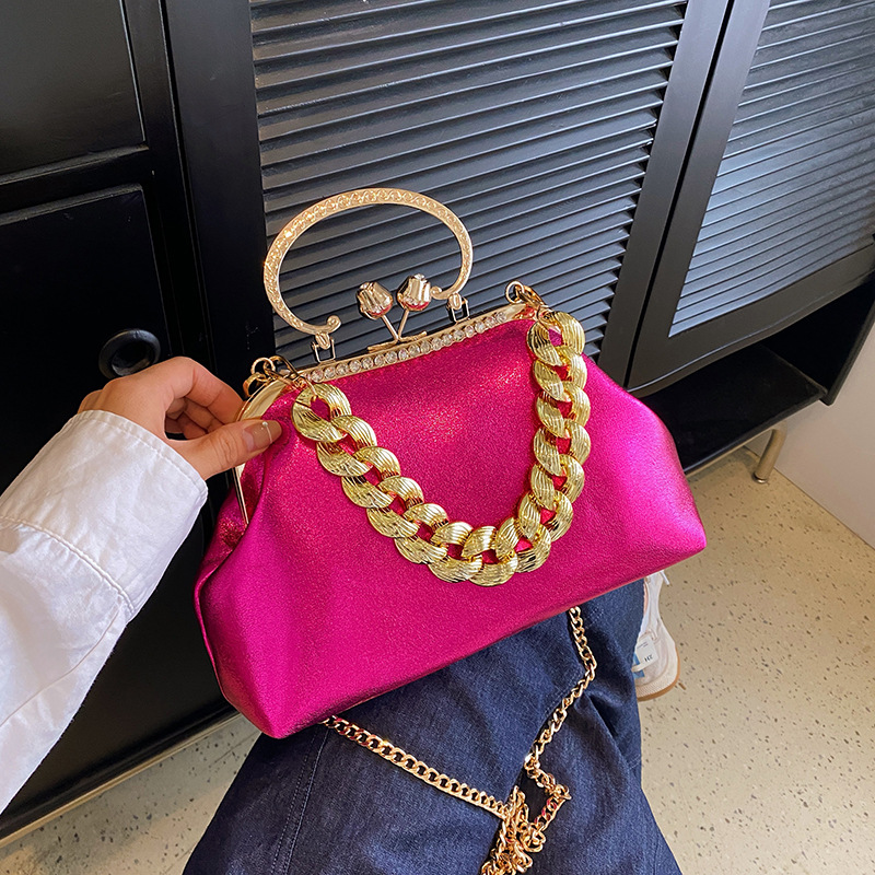 Bag Autumn 2025 New Korean Fashion Candy Color Thick Chain Handheld Women's Crossbody Bright Face Banquet Bag PU