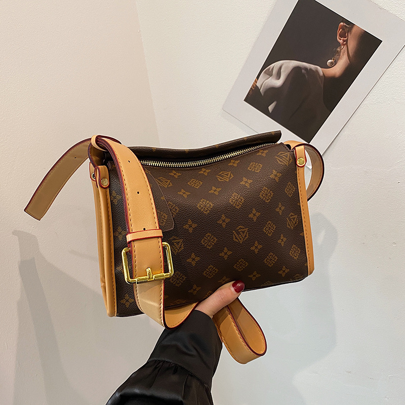 Fashionable Underarm Bag for Women 2025 New High end and niche Pillow Bag for Women Single Shoulder Diagonal Cross Bag Tote Bag for Women Trendy