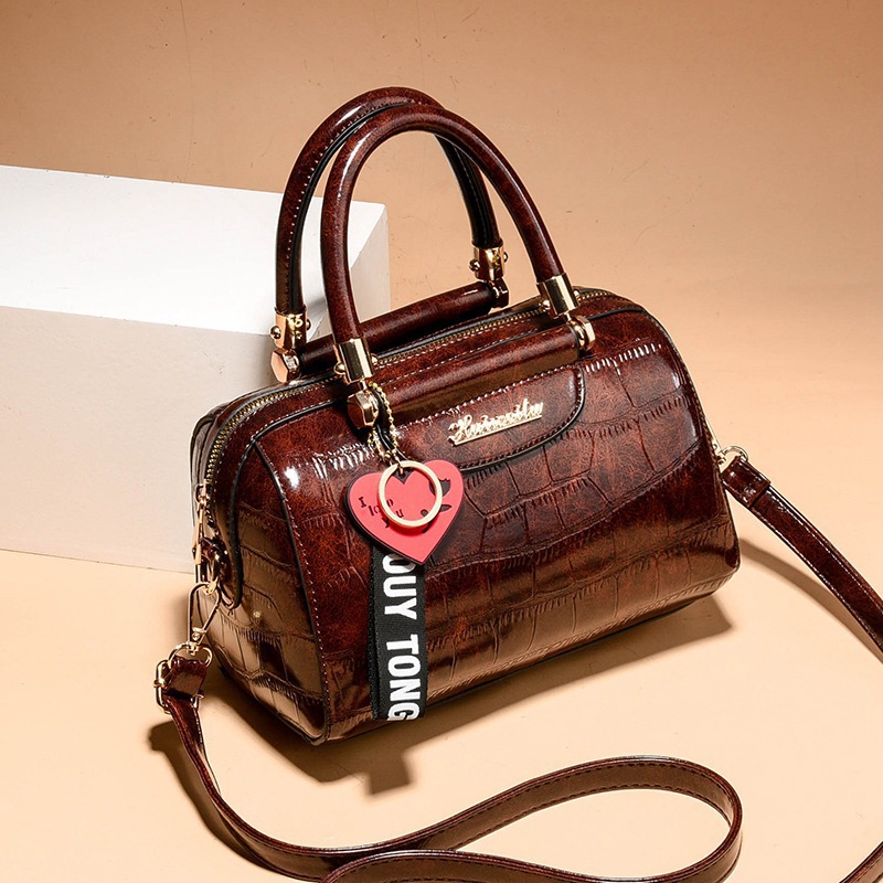 【 Hot 】 Women's 2025 Casual Retro Pillow Bag European and American Large Capacity Stone Pattern Single Shoulder Crossover Bag Trendy
