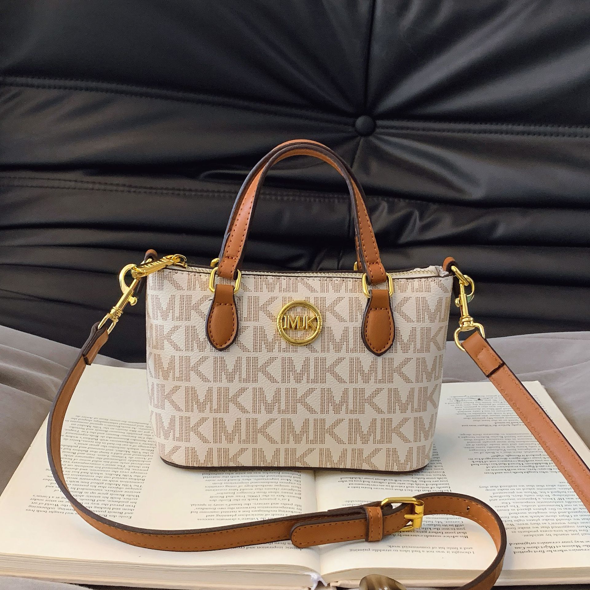 High end handbag for women 2025 new Korean fashion printed all season versatile shoulder bag diagonal cross bag for women