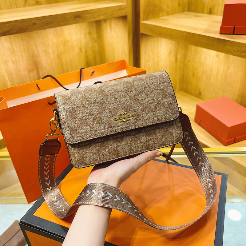 High end handbag for women 2025 new fashion retro printed small square bag versatile wide shoulder strap single shoulder crossbody bag trend