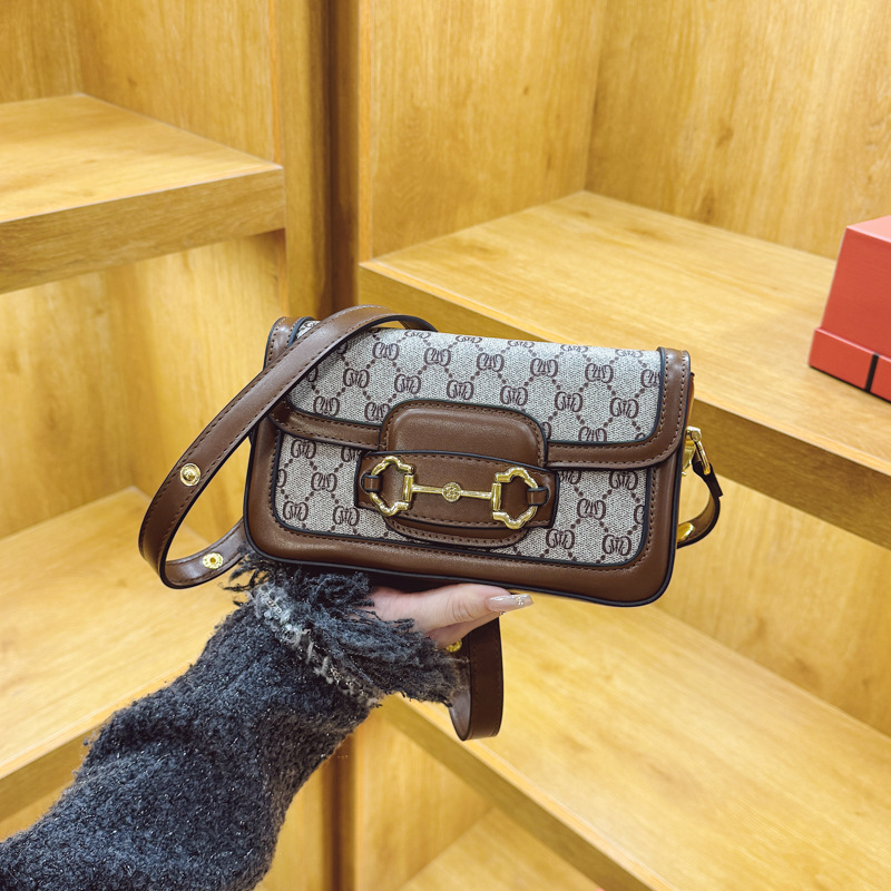 Cross border small bag women's 2025 new foreign trade women's bag saddle bag European and American retro printed small square bag women's crossbody bag