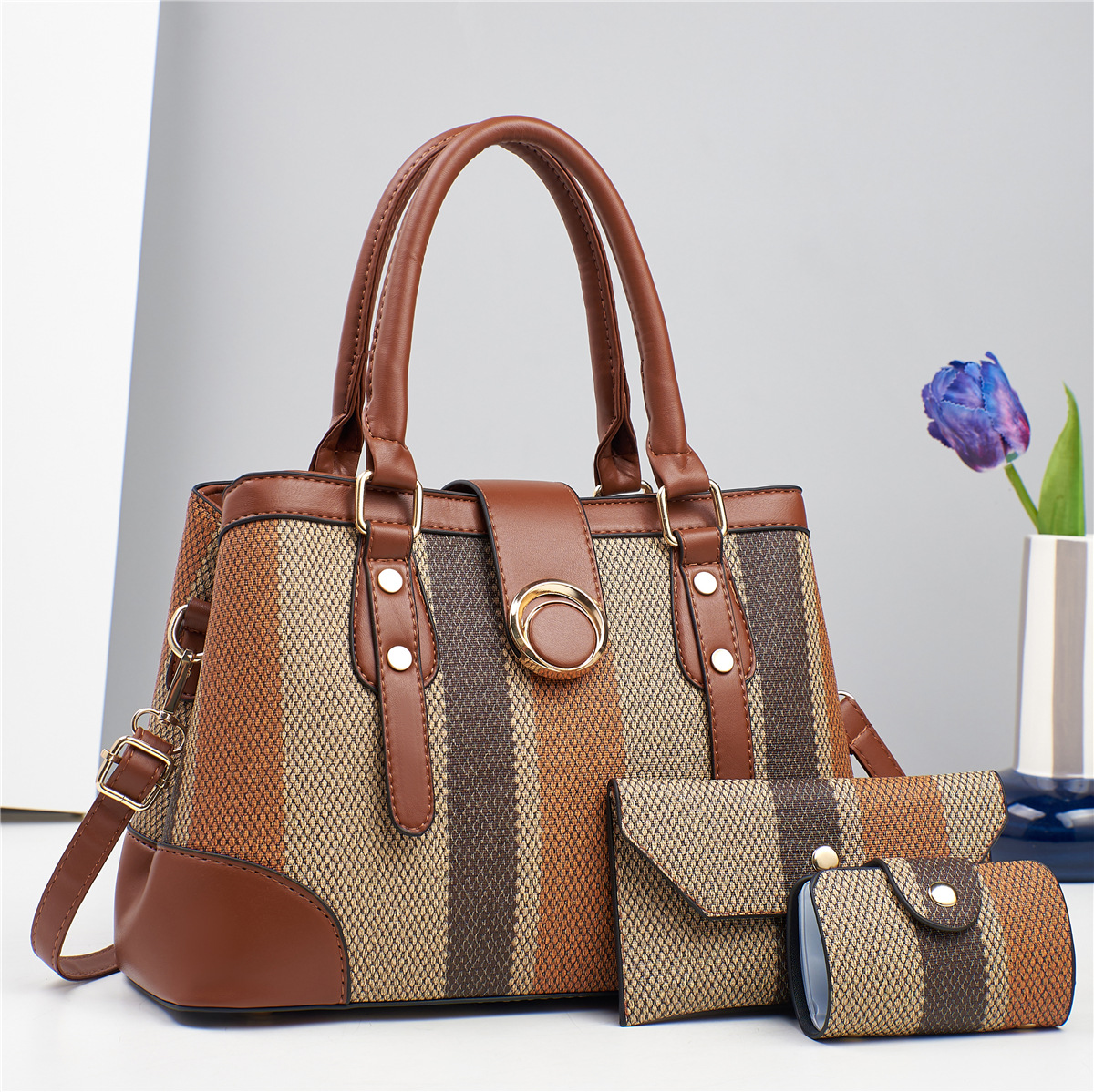 Mother and Child Bag 2024 European and American New Fashion Large Capacity Women's Handbag Foreign Trade Wool Ball Single Shoulder Crossbody Bag Proxy