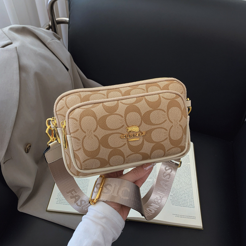 New Camera Bag 2025 Foreign Trade Wholesale High Quality Fashion Versatile Shoulder Bag Niche Crossbody Bag Trendy Brand Women's Bag