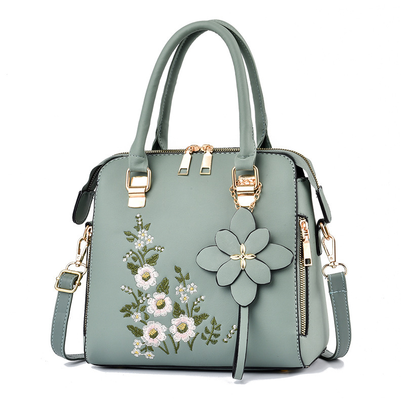 Manufacturer wholesale women's bag 2025 new fashionable embroidered handbag middle-aged simple shoulder crossbody bag one piece dropshipping