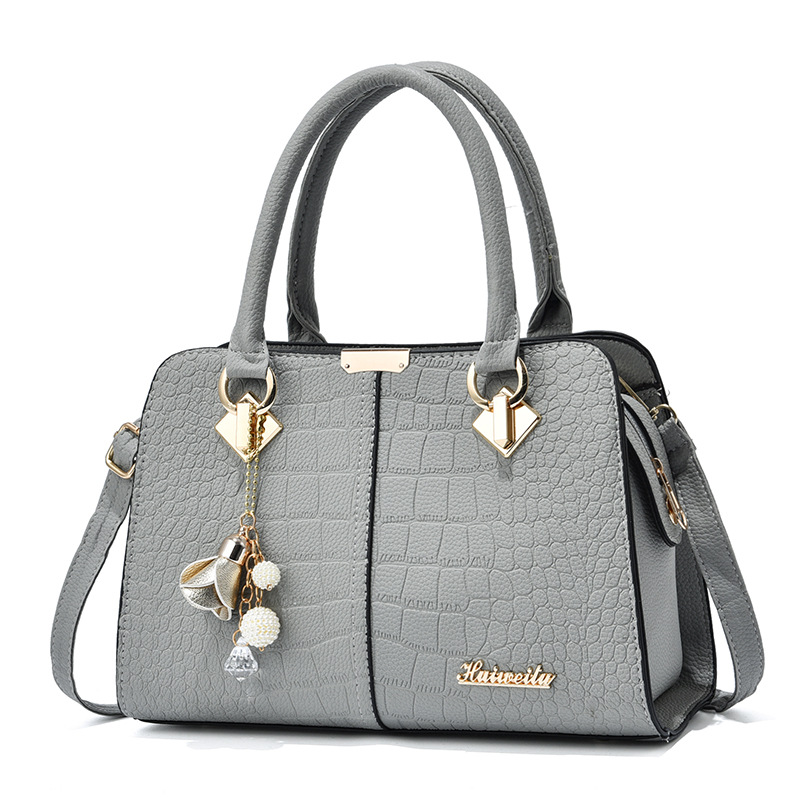 Middle aged women's bag 2025 new fashionable women's handbag Korean version simple mom bag shoulder crossbody bag dropshipping