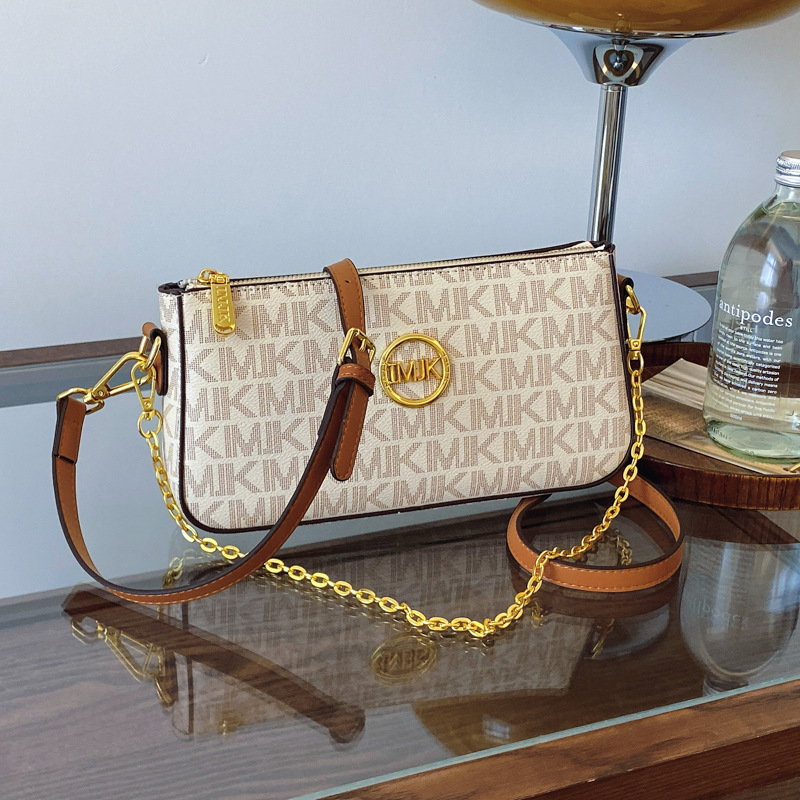 Foreign Trade Bag Women 2025 New Fashionable Versatile Women's Bag Single Shoulder Crossbody Bag Retro Printed Chain Small Square Bag Women