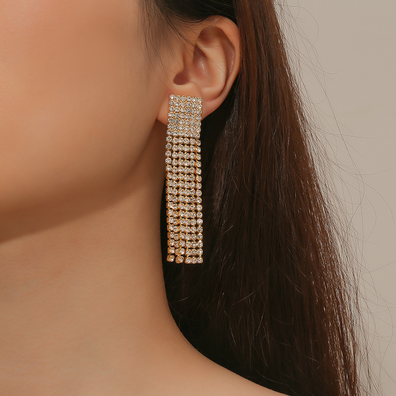Claw chain rhinestone clip earrings trendy retro no ear hole earrings light luxury rhinestone tassel ear clip earrings