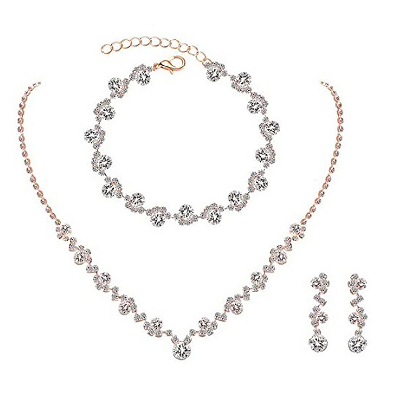Exquisite Claw Chain Necklace Earrings Bracelet Set Three Piece Full Diamond Clavicle Chain Evening Dress Accessories
