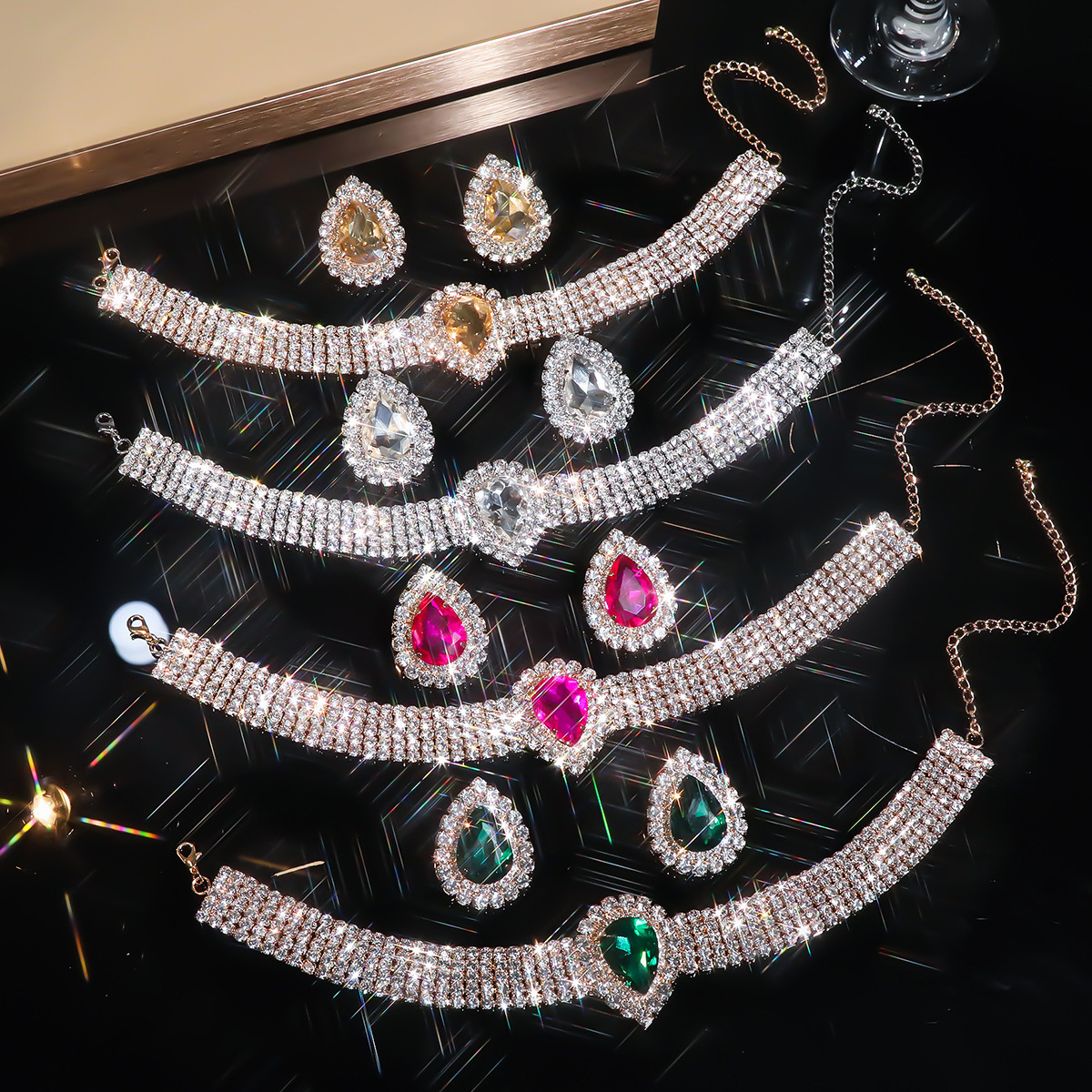 Luxurious multi-layer rhinestone geometric necklace earrings, colorful large water droplet crystal necklace, fashionable and exaggerated necklaces