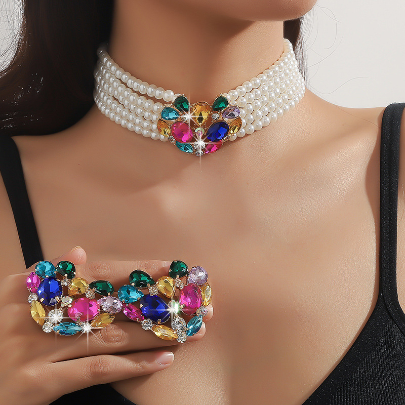 Luxurious Full Diamond Big Peach Heart Multi layer Pearl Neck Chain Earrings Colored Crystal Necklace Fashionable Exaggeration Neck Chain