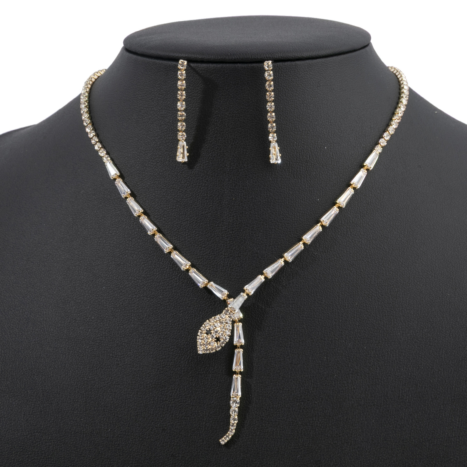 Cross border new product with diamond inlaid design, snake shaped zircon necklace+earrings, women's jewelry set, fashionable two-piece set
