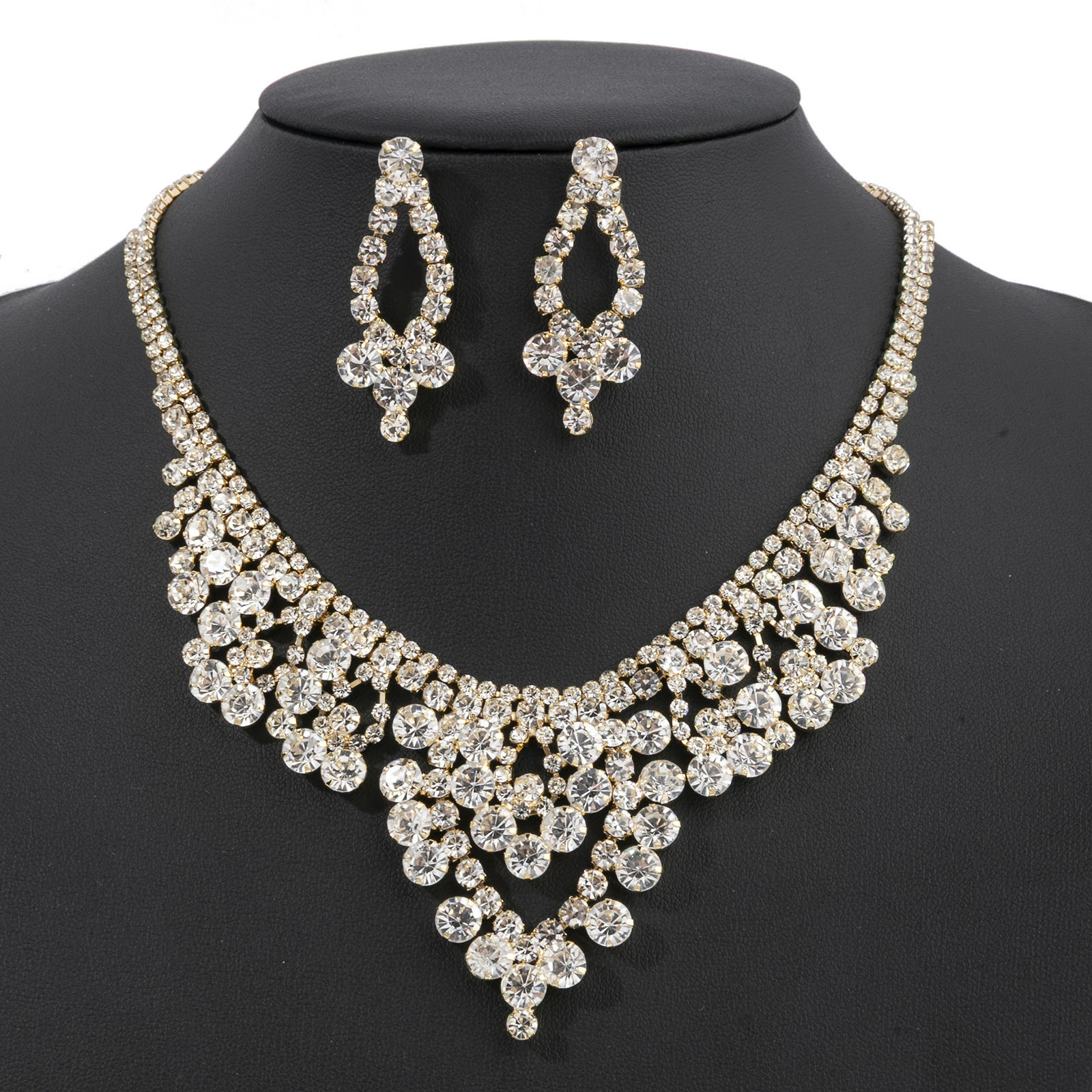 Luxurious and exaggerated diamond studded earrings, necklace set, bride's wedding banquet temperament, grand water diamond jewelry and accessories