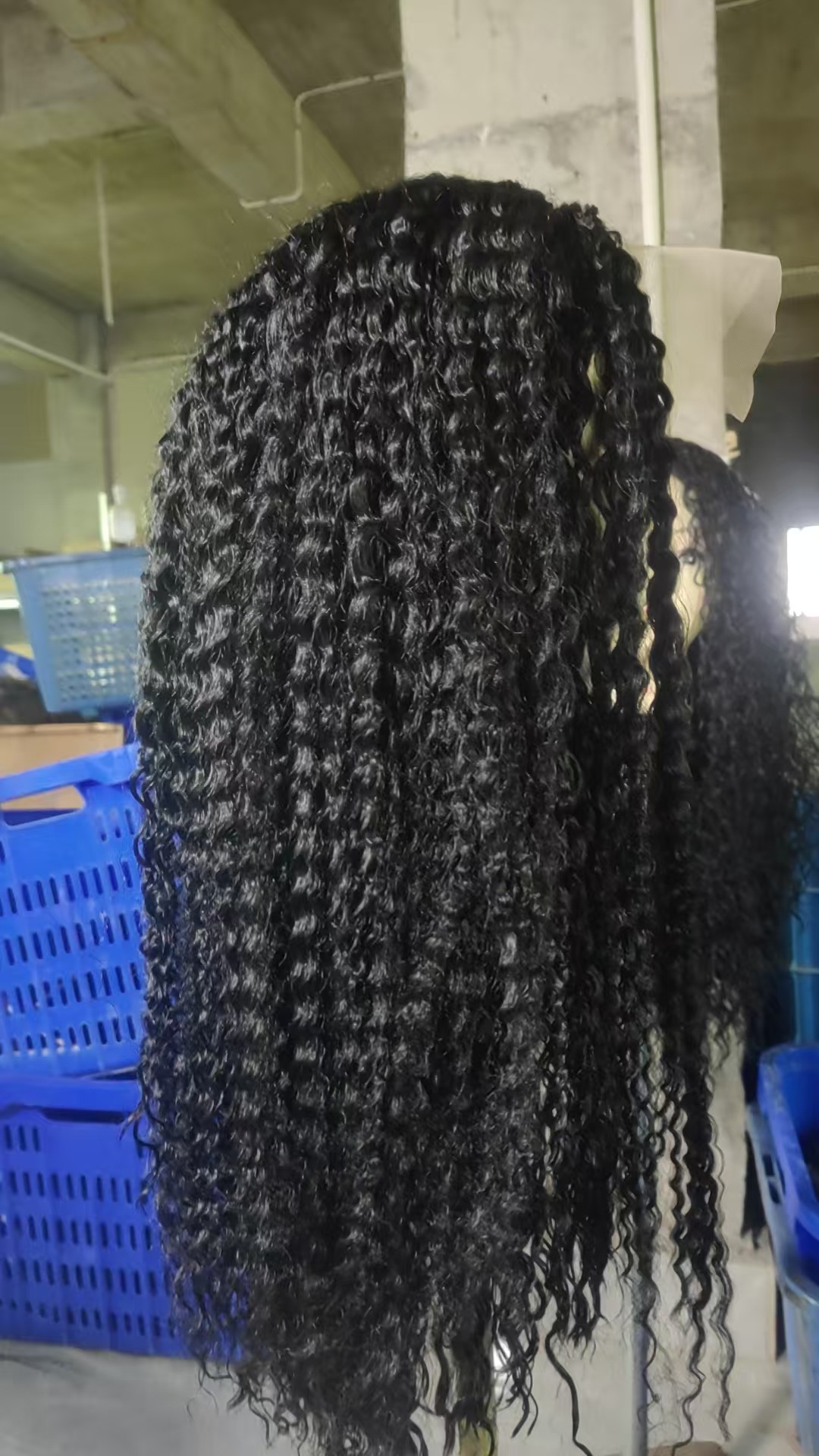Cross border European and American fashion water ripple small roll wig African hot selling front lace off white headband deep wig Cross border European and American fashion water ripple small roll wig African hot selling front lace off white headband deep wig