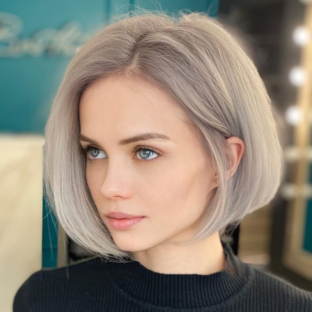 Cross border wig, European and American women's fashionable synthetic head cover, gray partial short straight hair manufacturer, spot wholesale wig
