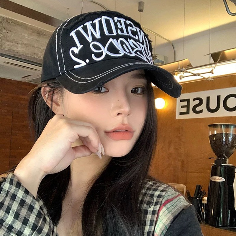 Black letter embroidered baseball cap, women's wide brim, big face, small duckbill cap, American retro big head circumference hat