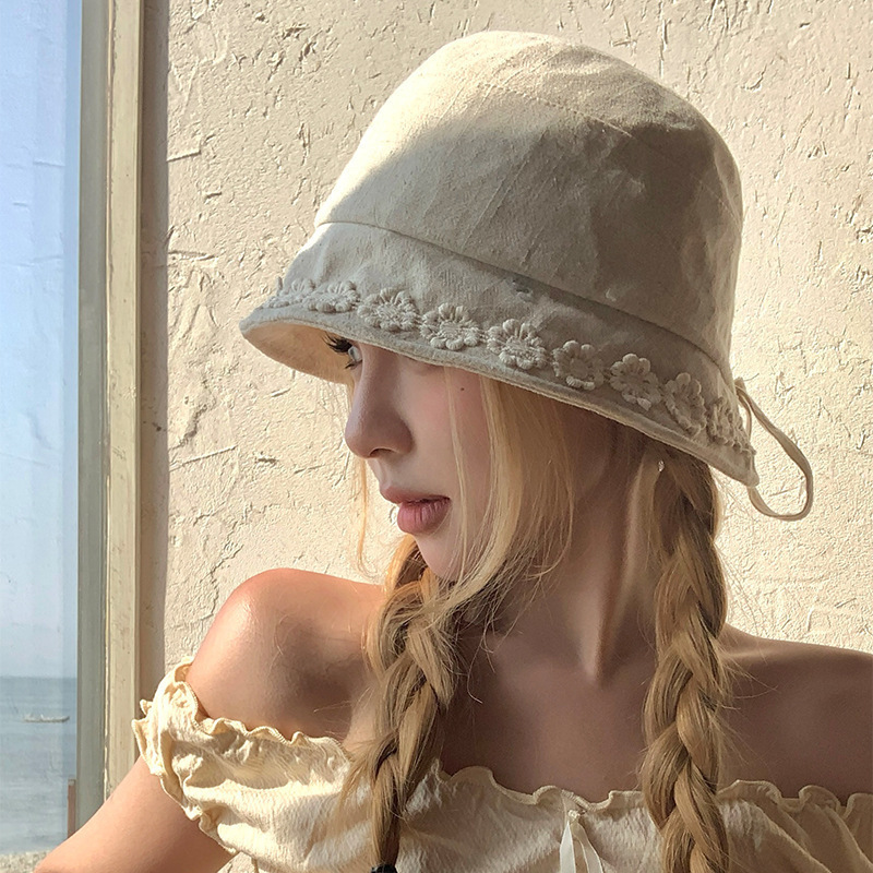 Japanese flower cotton and linen summer fisherman hat for women, thin, breathable and versatile, with a small basin hat to show off the face, sun protection and sunshade hat, no